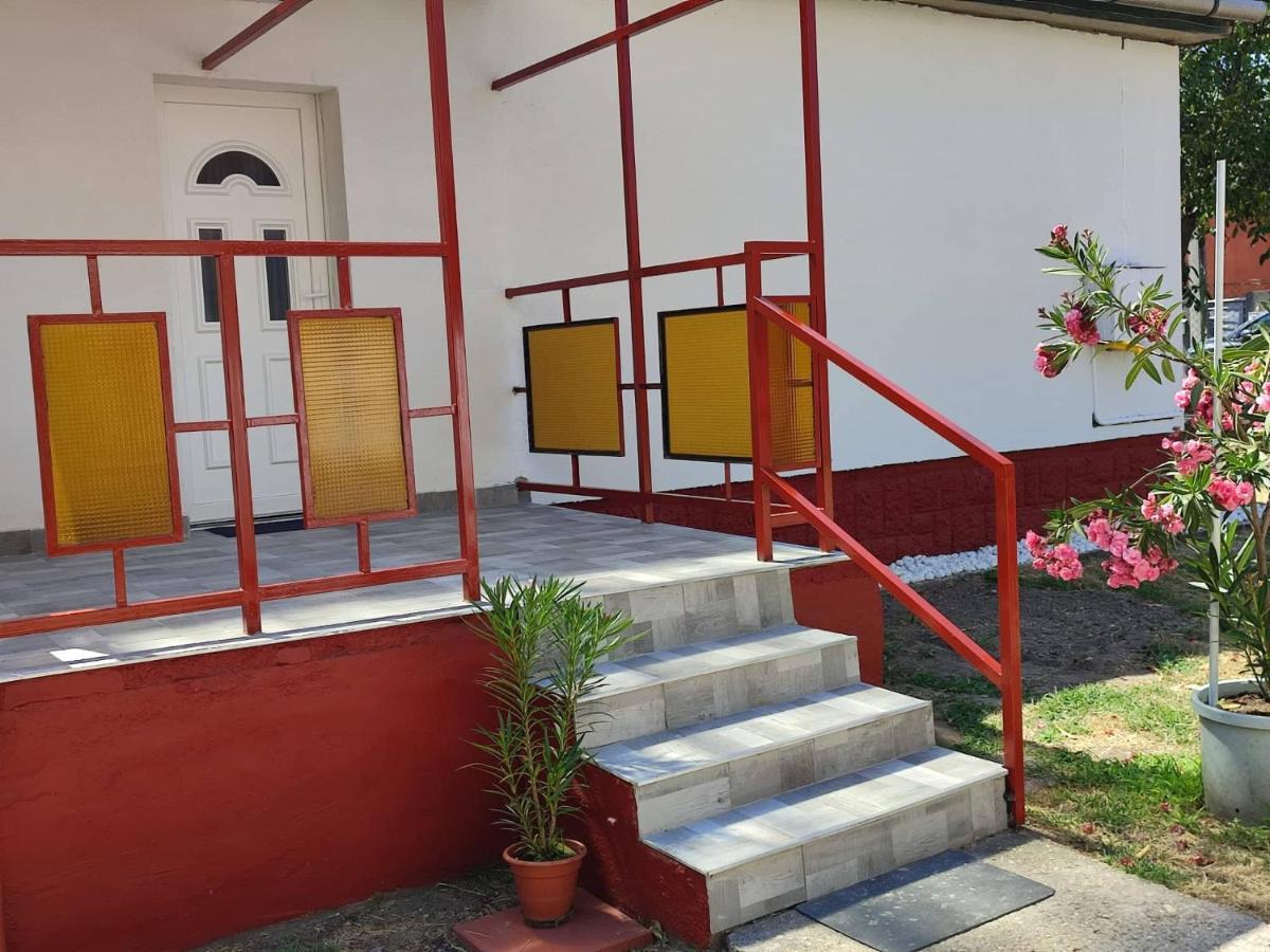 Rakos-Patak Family House Hotel Будапеща Екстериор снимка